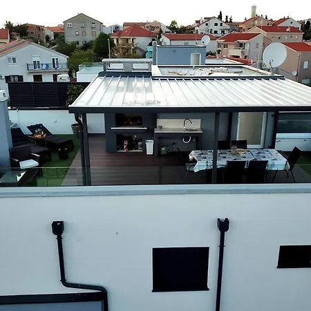 Esso Private Roof Terrace Apartment Zadar Exterior photo